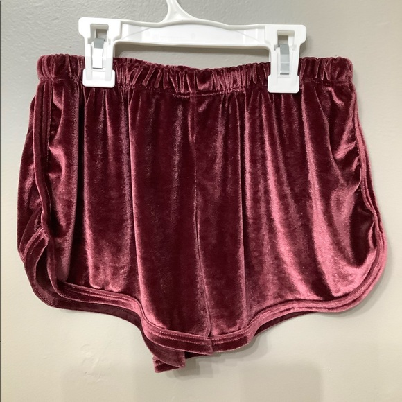 pacsun velvet shorts
